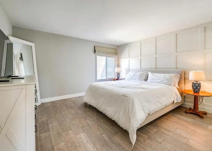 W/ Pool, Near Trails & Old Town Scottsdale! *